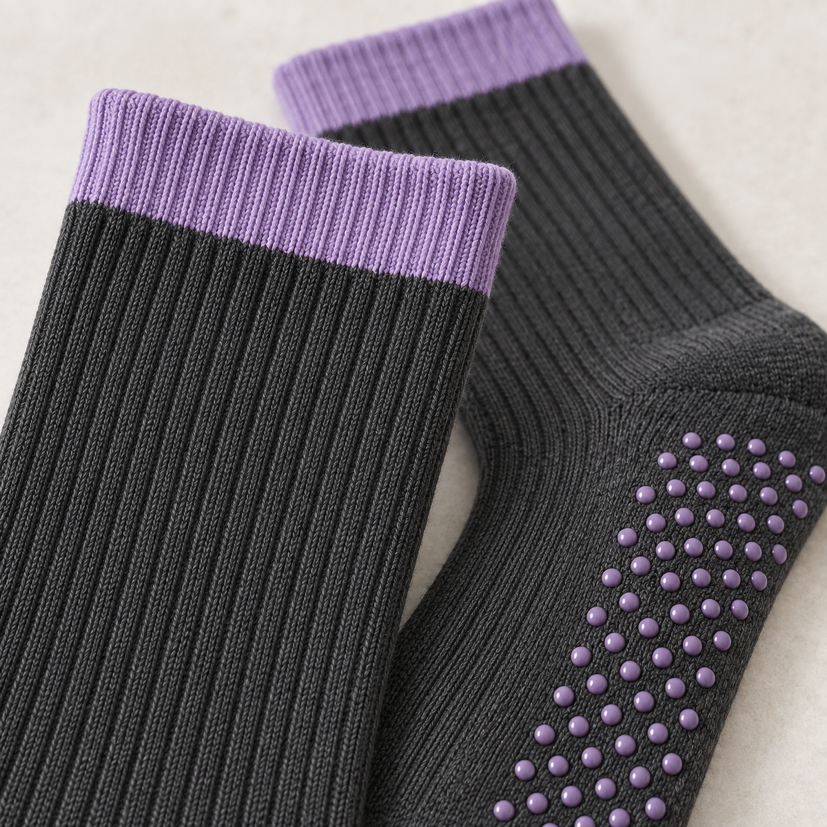 Weanave Non-Slip Grip Crew Socks – 5 Pairs